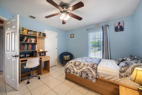 4460 Marsh Harbor Drive, Tavares FL - photo 16 of 30