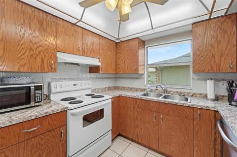 11022 Salt Tree Drive, Port Richey FL - photo 9 of 25