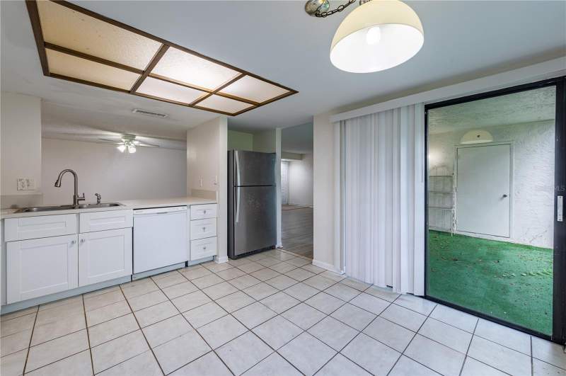 2 bedroom Condominium at 7873 Niagara Avenue #1803, River Oaks Condo II, Tampa — photo 3