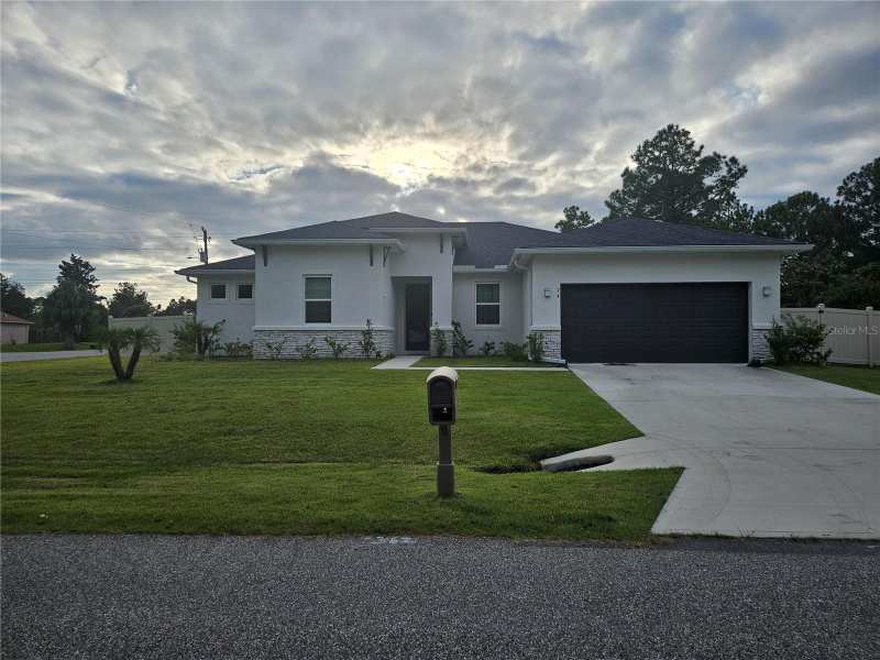 4 bedroom Single Family Residence at 74 Uhl Path, Palm Coast Sec 57, Palm Coast — photo 1