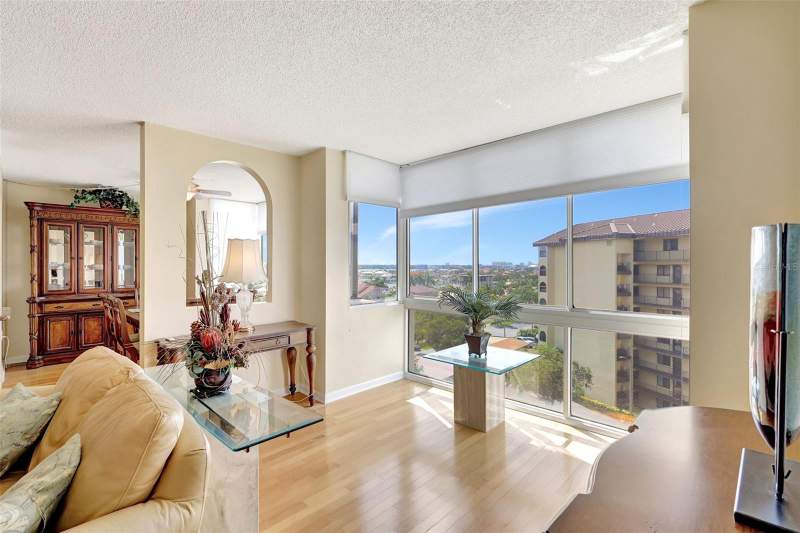 2 bedroom Condominium at 660 Island Way #708, Diamond Isle Condo, Clearwater Beach — photo 5