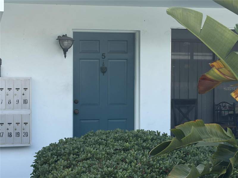 1 bedroom Condominium at 1485 Lakeview Road #5, Carriage View At Clearwater Condo, Clearwater — photo 3