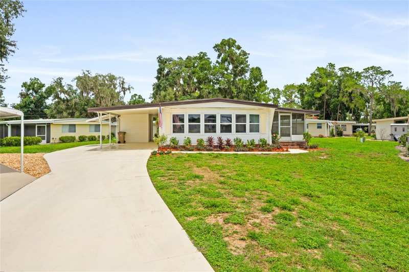 2 bedroom Mobile Home at 150 Azalea Trail, Hawthorne At Leesburg A Coop, Leesburg — photo 1