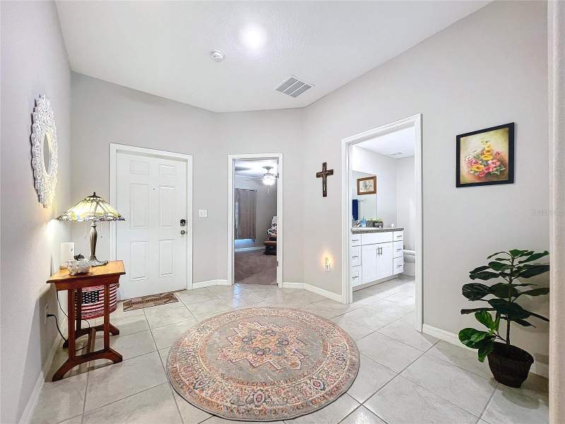 4 bedroom Single Family Residence at 197 Rain Berry Avenue, Osprey Reserve, Ruskin — photo 4