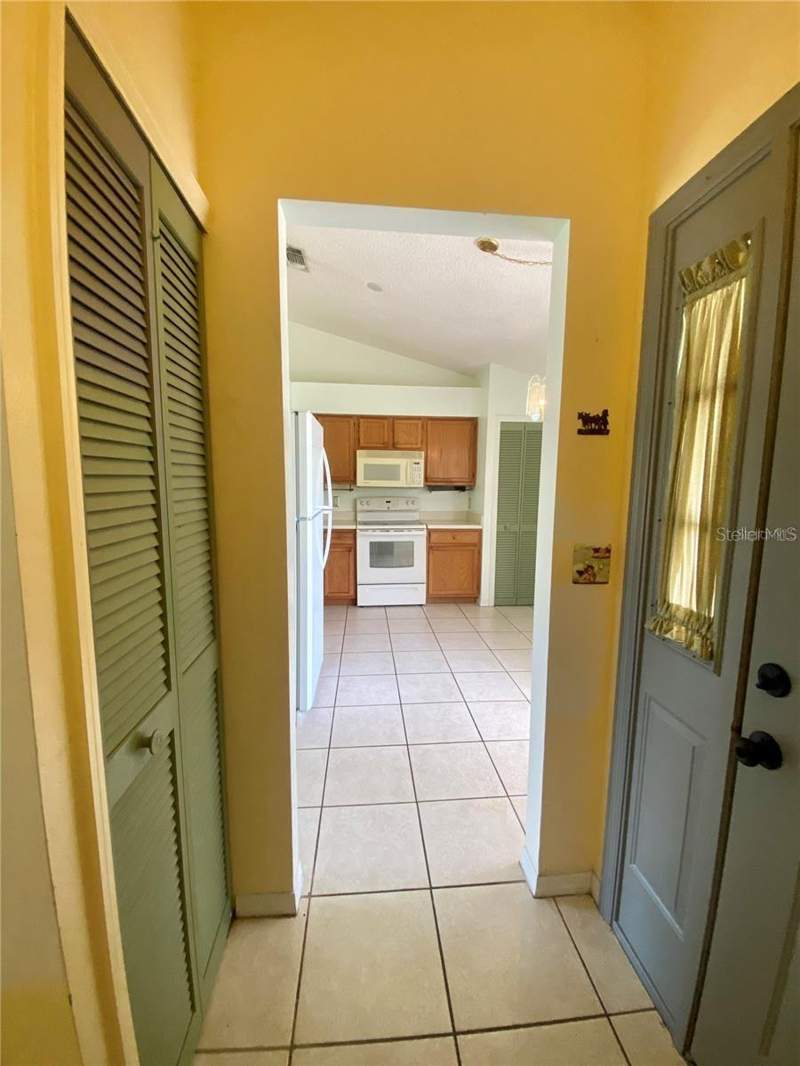 3 bedroom Single Family Residence at 5230 Clarion Oaks Drive, Clarion Oaks, Orlando — photo 2