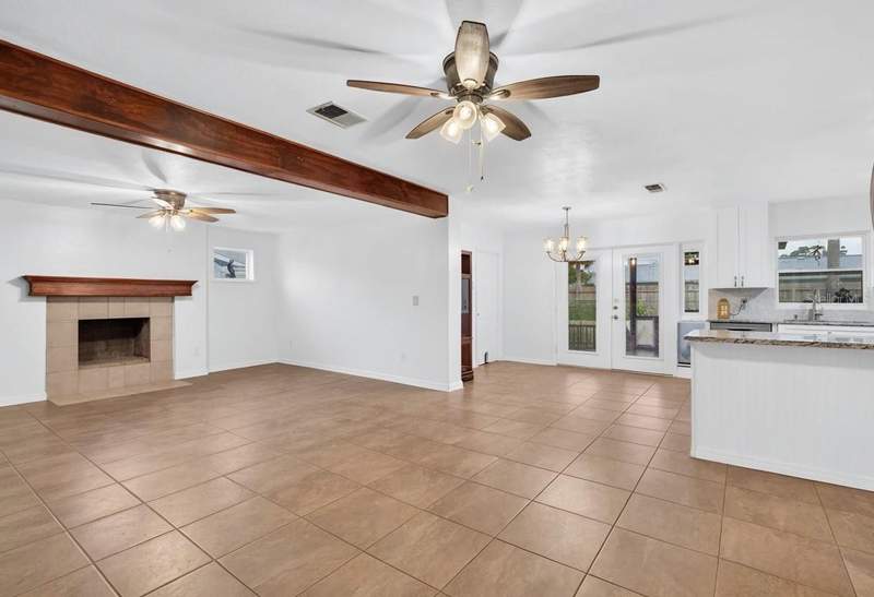 3 bedroom Single Family Residence at 5010 Stolls Avenue, Bay Crest Park Unit 01, Tampa — photo 3