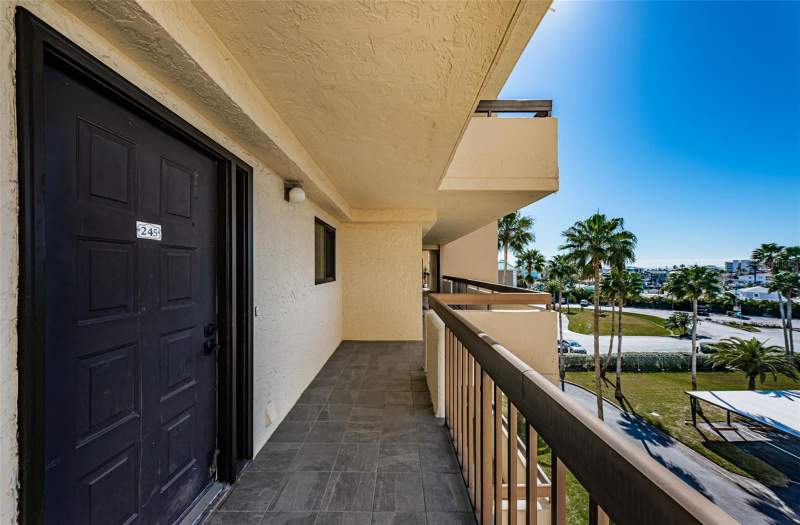 2 bedroom Condominium at 401 150TH AVENUE #245, BOCA VISTA CONDOMINUM, MADEIRA BEACH — photo 2