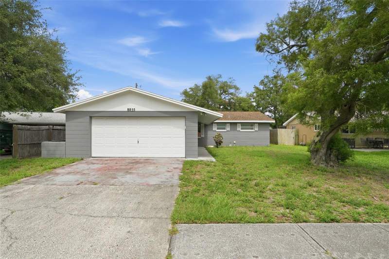 Greendale EstatesHomes for Sale in Pinellas Park, FL