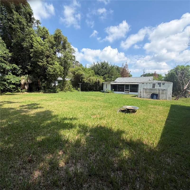 5 bedroom Single Family Residence at 4916 ELI STREET, SUNSHINE GARDENS, ORLANDO — photo 4