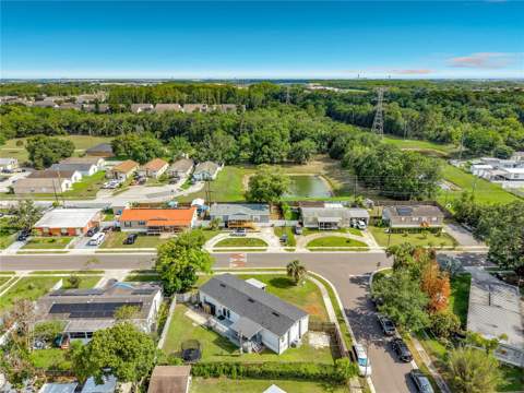 7519 Charlin Parkway, Orlando FL - photo 8 of 50
