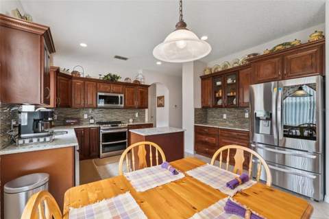 9955 Medallion Bluff Lane, Orlando FL - photo 13 of 38