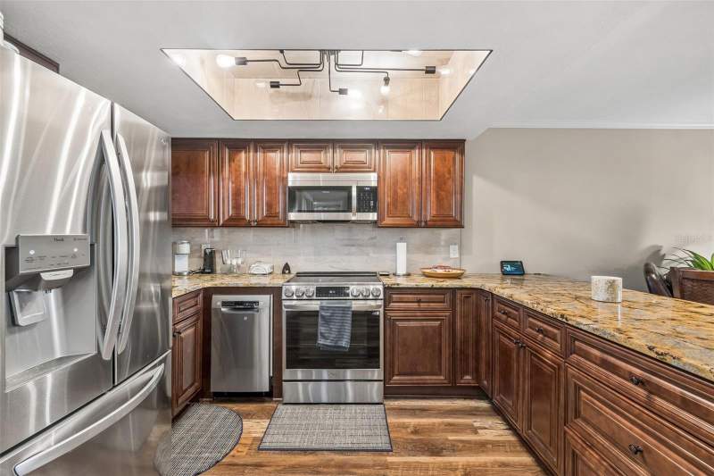 1 bedroom Condominium at 6009 Sea Ranch Drive #503, Gulf Island Beach Tennis, Hudson — photo 4