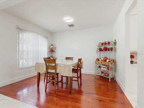 6609 Lake Pembroke Place, Orlando FL - photo 7 of 55