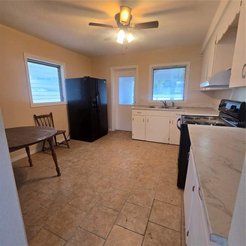 3 bedroom Single Family Residence at 1803 W Granfield Avenue, Forest Park East, Plant City — photo 4