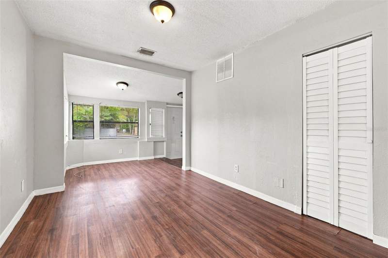 3 bedroom Single Family Residence at 1521 12th Street, Hollywood Add Rev Map Of, St Petersburg — photo 4