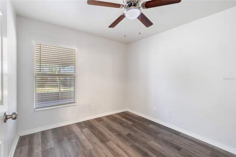 7456 Oxford Garden Circle, Apollo Beach FL - photo 12 of 24