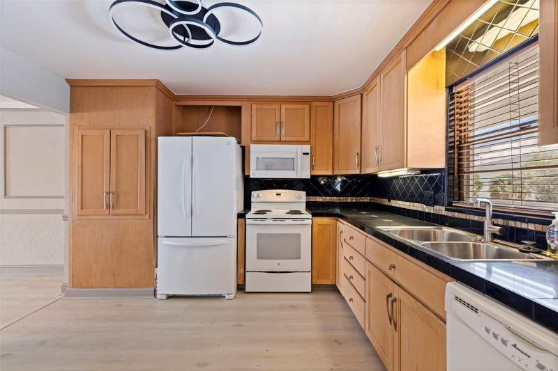 3 bedroom Condominium at 3717 46th Avenue #11, Marina Harbour Condo, St Petersburg — photo 5