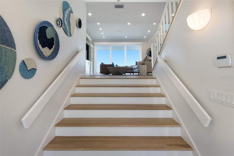 3 bedroom Single Family Residence at 585 Buttonwood Bay Drive, South Bay Sub, Boca Grande — photo 3