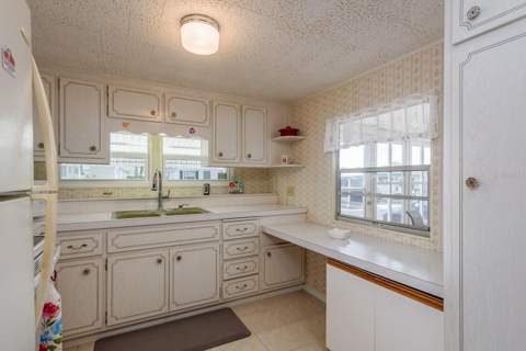 2331 Belleair Road #514, Clearwater FL - photo 6 of 6