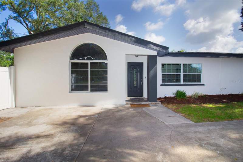 3 bedroom Single Family Residence at 2720 State Road 590, Virginia Grove Terrace 3rd Add, Clearwater — photo 2