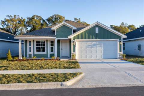 25039 SW 250Th Place, golf community for sale in Newberry