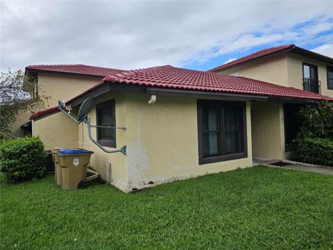 569 Hunter Circle, Kissimmee FL - photo 8 of 31