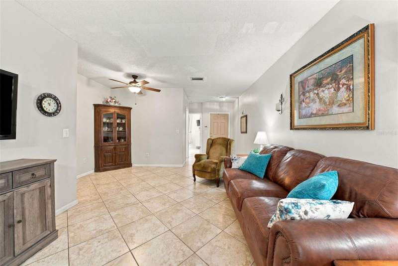 3 bedroom Townhouse at 10429 Heron Lake Drive, Osprey Run Townhomes Phase 2, Riverview — photo 5