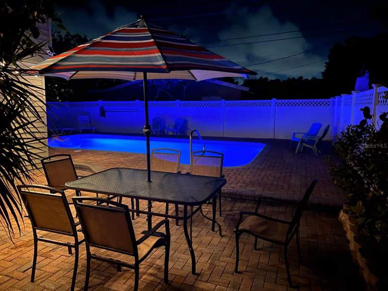 4 bedroom Single Family Residence at 6403 Evergreen Avenue, Sheraton Shores, Seminole — photo 2