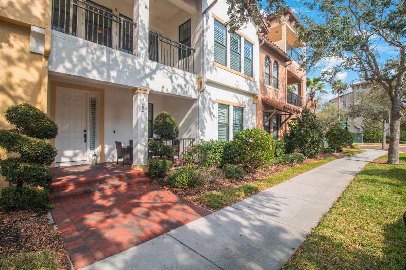 2 bedroom Townhouse at 4884 Yacht Club Drive, Westshore Yacht Club Ph 2 P, Tampa — photo 1