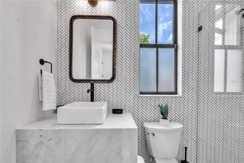 5 bedroom Single Family Residence at 2308 N Ridgewood Avenue, Ridgewood Park, Tampa — photo 5