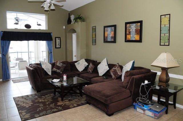 5 bedroom Single Family Residence at 8015 Indian Creek Boulevard, Indian Creek Ph 2, Kissimmee — photo 4