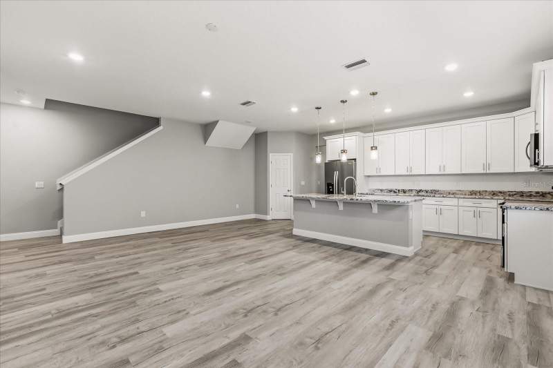 4 bedroom Single Family Residence at 2226 Southwest Road, Bungalow City, Sanford — photo 5