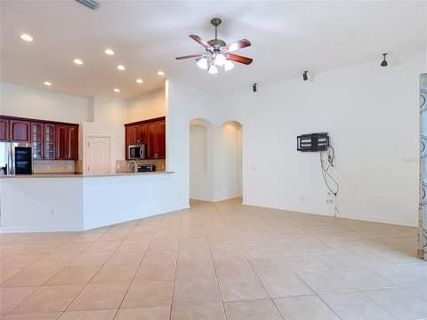 220 Ronja Lane, Valrico FL - photo 20 of 95