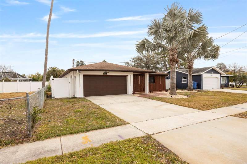 3 bedroom Single Family Residence at 5921 DENVER STREET, SHORE ACRES DENVER ST REP BAYOU GRANDE SEC, ST PETERSBURG — photo 4