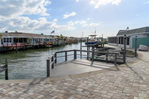 350 Boca Ciega Point Blvd, St Petersburg FL - photo 19 of 32