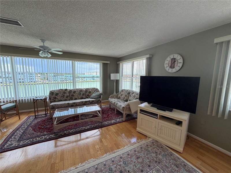 2 bedroom Condominium at 6025 Shore Boulevard #415, Town Shores Of Gulfport, Gulfport — photo 4