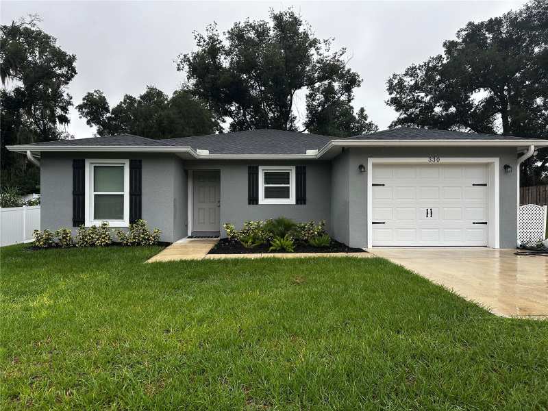 3 bedroom Single Family Residence at 330 W Elm Drive, Orange City Hills Unit 04, Orange City — photo 1