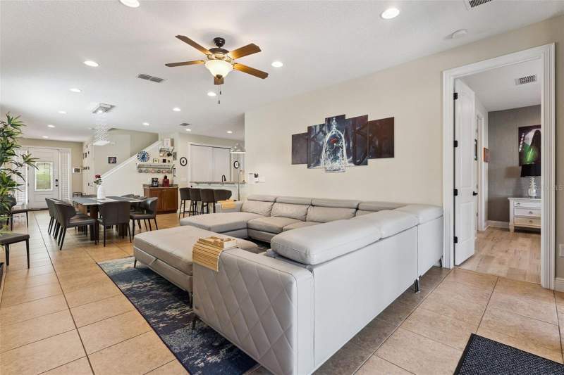 6 bedroom Single Family Residence at 7605 Brookhurst Lane, Reunion West, Kissimmee — photo 3