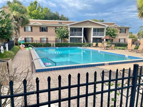 145 N Pearl Lake Causeway #112, Altamonte Springs FL - photo 13 of 43