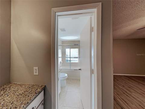 11532 Benbow Court, Orlando FL - photo 7 of 46
