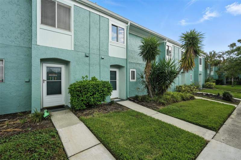 Windward Pointe