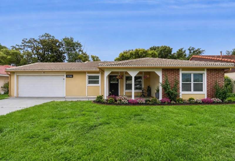 5246 MAYAPPLE CIRCLE home for sale in Orangewood Shadowwood