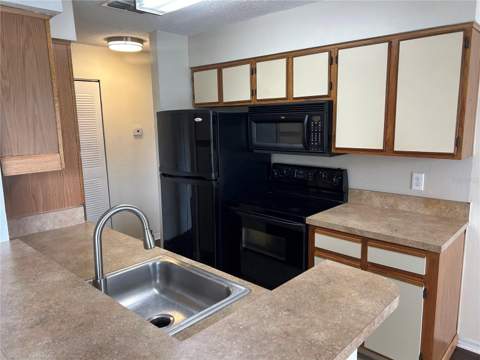 1083 S Hiawassee Road #635, Orlando FL - photo 10 of 31