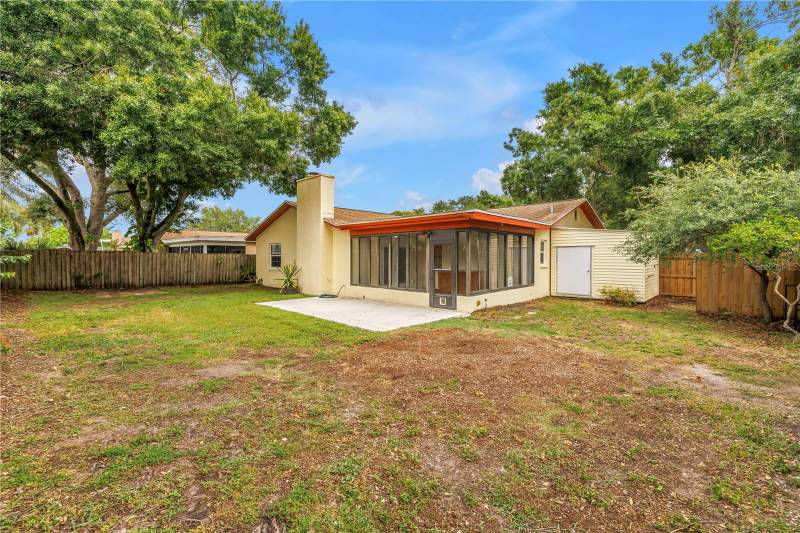 3 bedroom Single Family Residence at 12220 Wild Acres Road, Somerset Lakes Unit Three Ph Two, Largo — photo 3