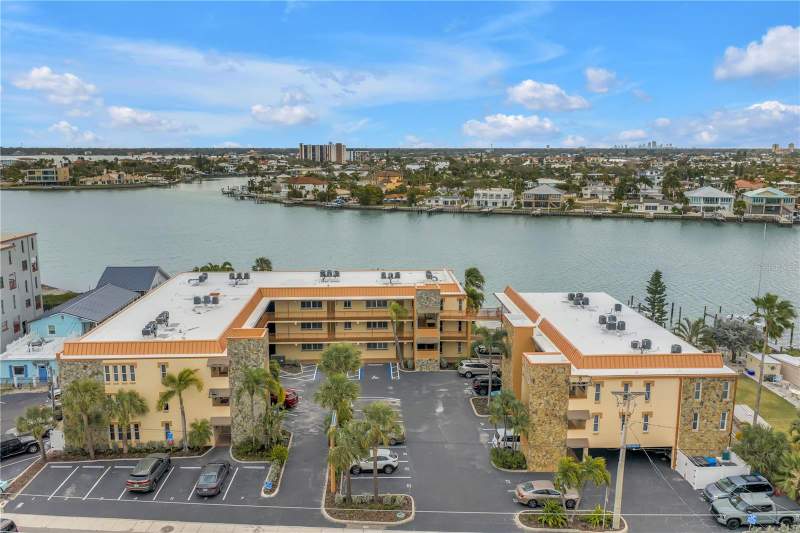 1 bedroom Condominium at 10265 Gulf Boulevard #B315, Westwinds Of Treasure Island Condo, St Petersburg — photo 3