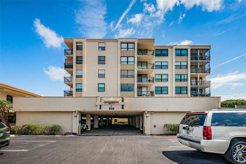 1 bedroom Condominium at 6177 Sun Boulevard #307, Casa Del Mar Condo II, St Petersburg — photo 1