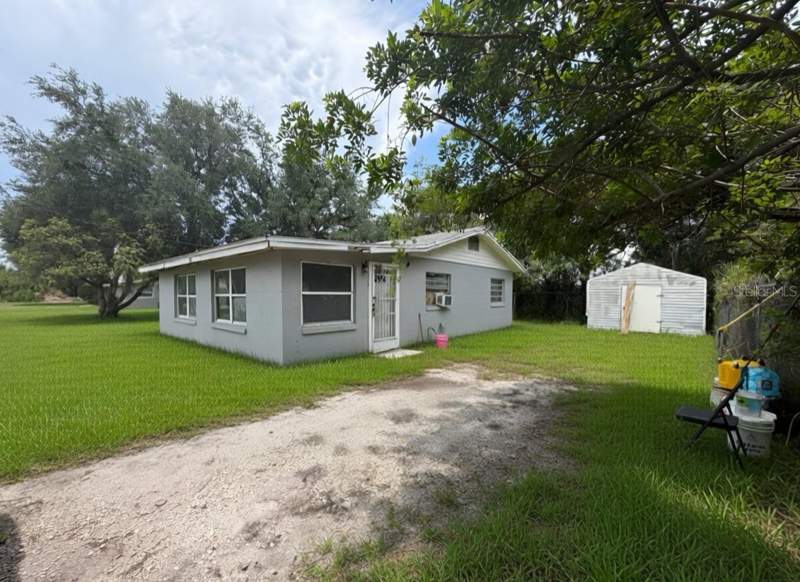 2 bedroom Single Family Residence at 3312 W 5th Street, Smiths M M, Sanford — photo 5
