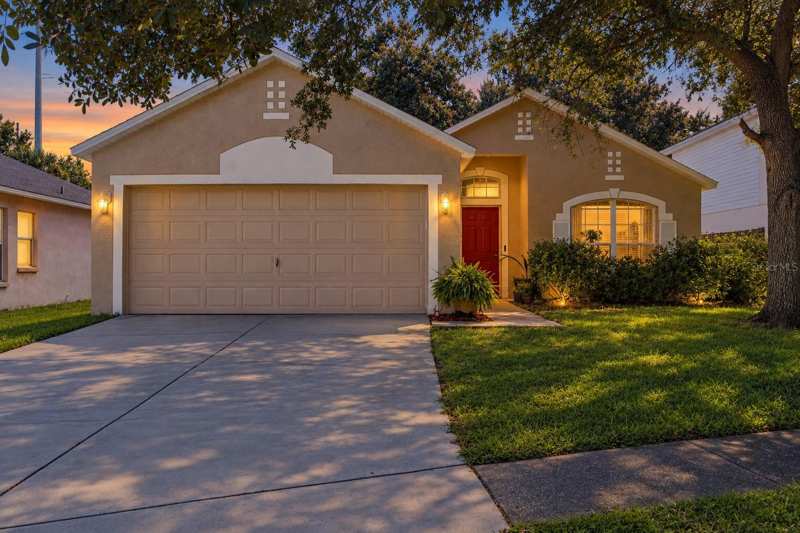3 bedroom Single Family Residence at 13004 Waterbourne Drive, Kings Lake Ph 1B Unit 1, Gibsonton — photo 1