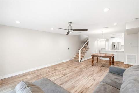 9824 Indian Key Trail #80, Seminole FL - photo 12 of 37
