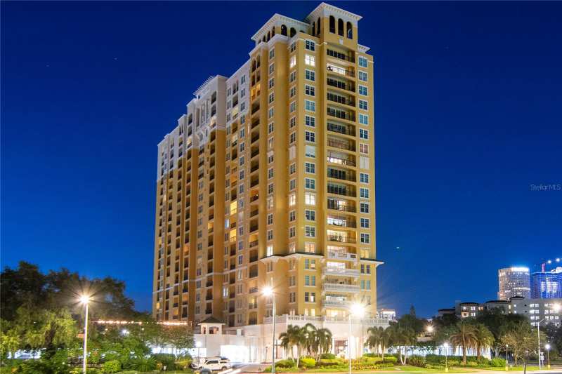 2 bedroom Condominium at 345 Bayshore Boulevard #808, 345 Bayshore A Condo, Tampa — photo 1